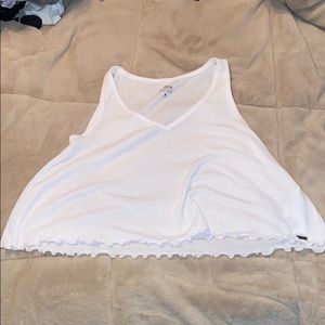 Holilister white flowy tank top